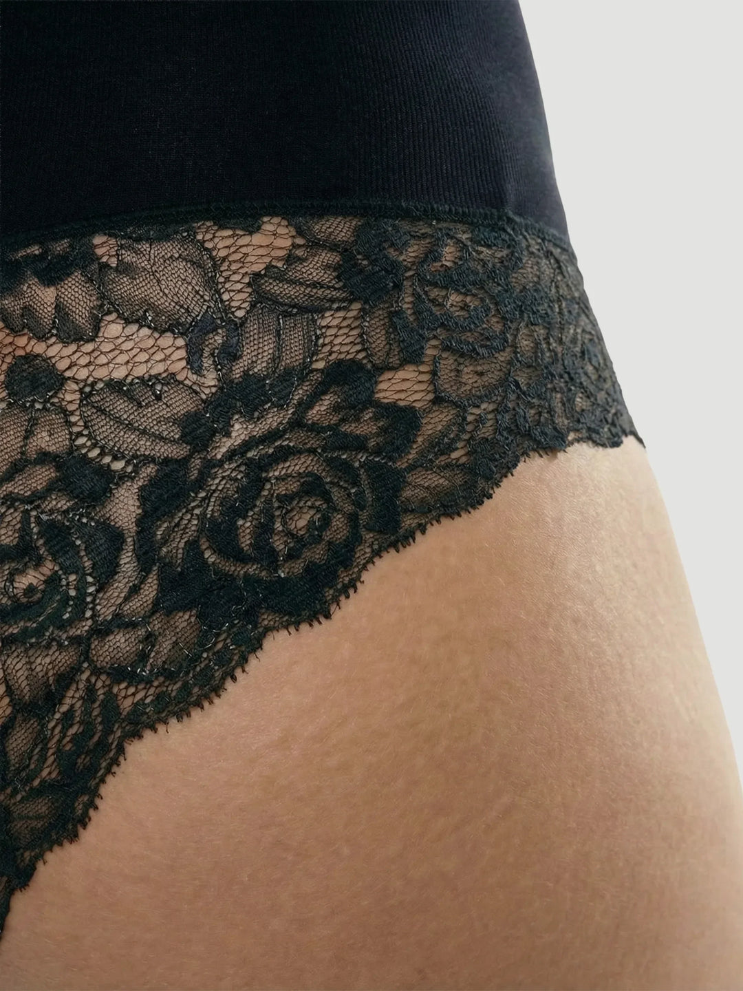 High Waisted Shaping Lace Panty